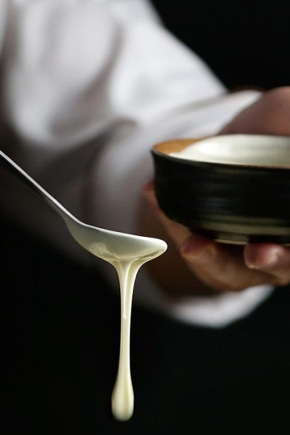Unlock the Secrets of Eggless Cake Baking: Essential Tips for Moist and Fluffy Results