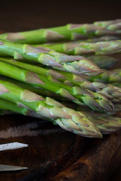 Efficient Kitchen Strategies: Discover Time-Saving Cooking Hacks for Faster Meal Preparation